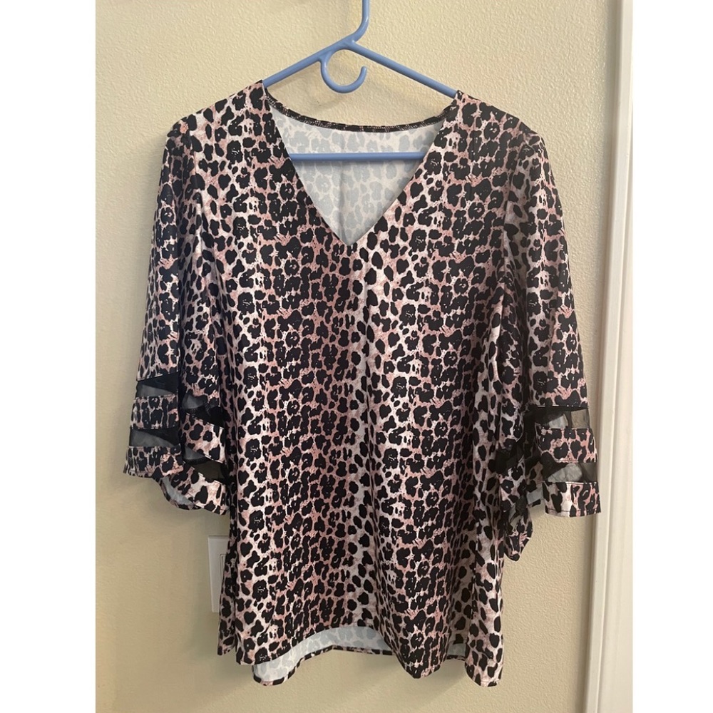 Women tops